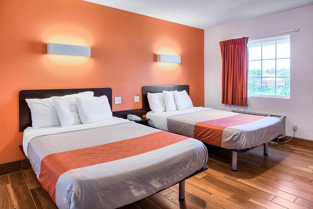 Deluxe Quadruple Room - Non-Smoking